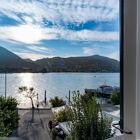 Mimesis 11 - Boutique 科莫