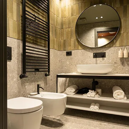 Mimesis 11 - Boutique 4*