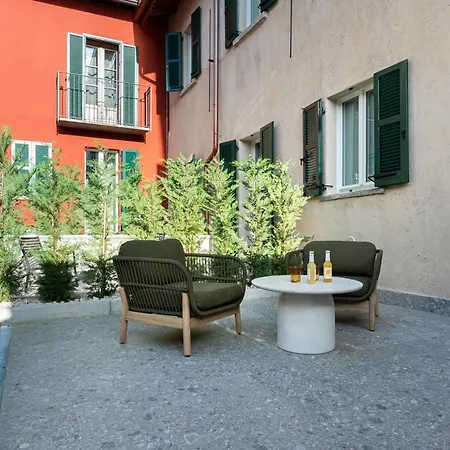 Mimesis 11 - Boutique Como