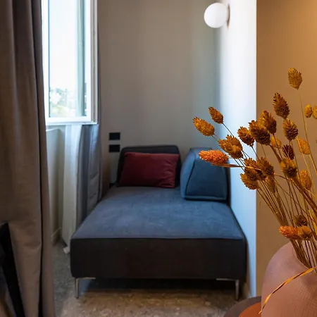 Mimesis 11 - Boutique Hotel 4*