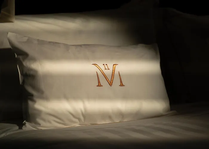 Mimesis 11 - Boutique Hotell