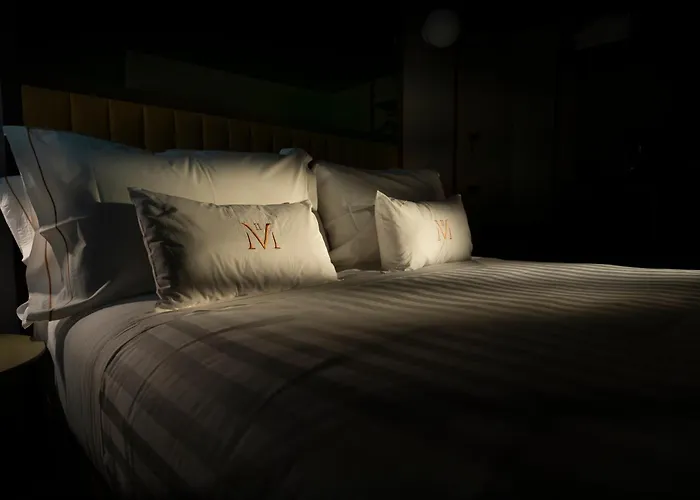 Mimesis 11 - Boutique Como