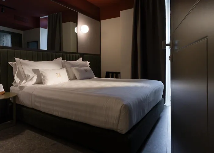 Mimesis 11 - Boutique Hotell Como