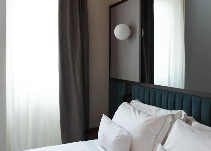 Mimesis 11 - Boutique Hotell