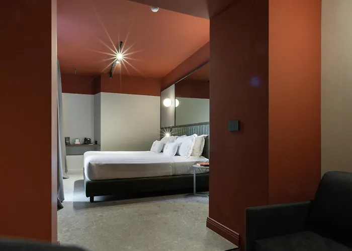 Mimesis 11 - Boutique Hotell